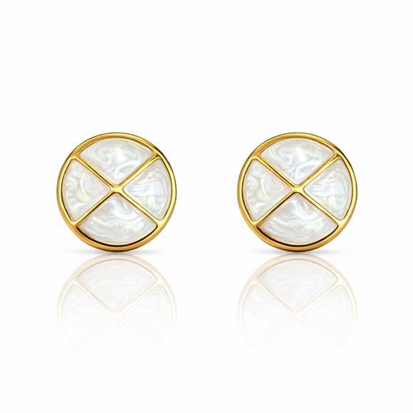 Anthropologie Jewelry - ⚜️ Elegant Gold and White Earrings